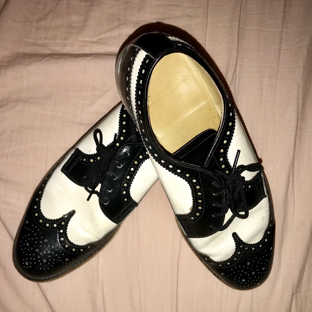Vintage Black and White Brogue shoes